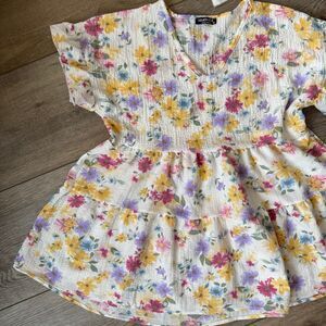 Boutique Floral Blouse